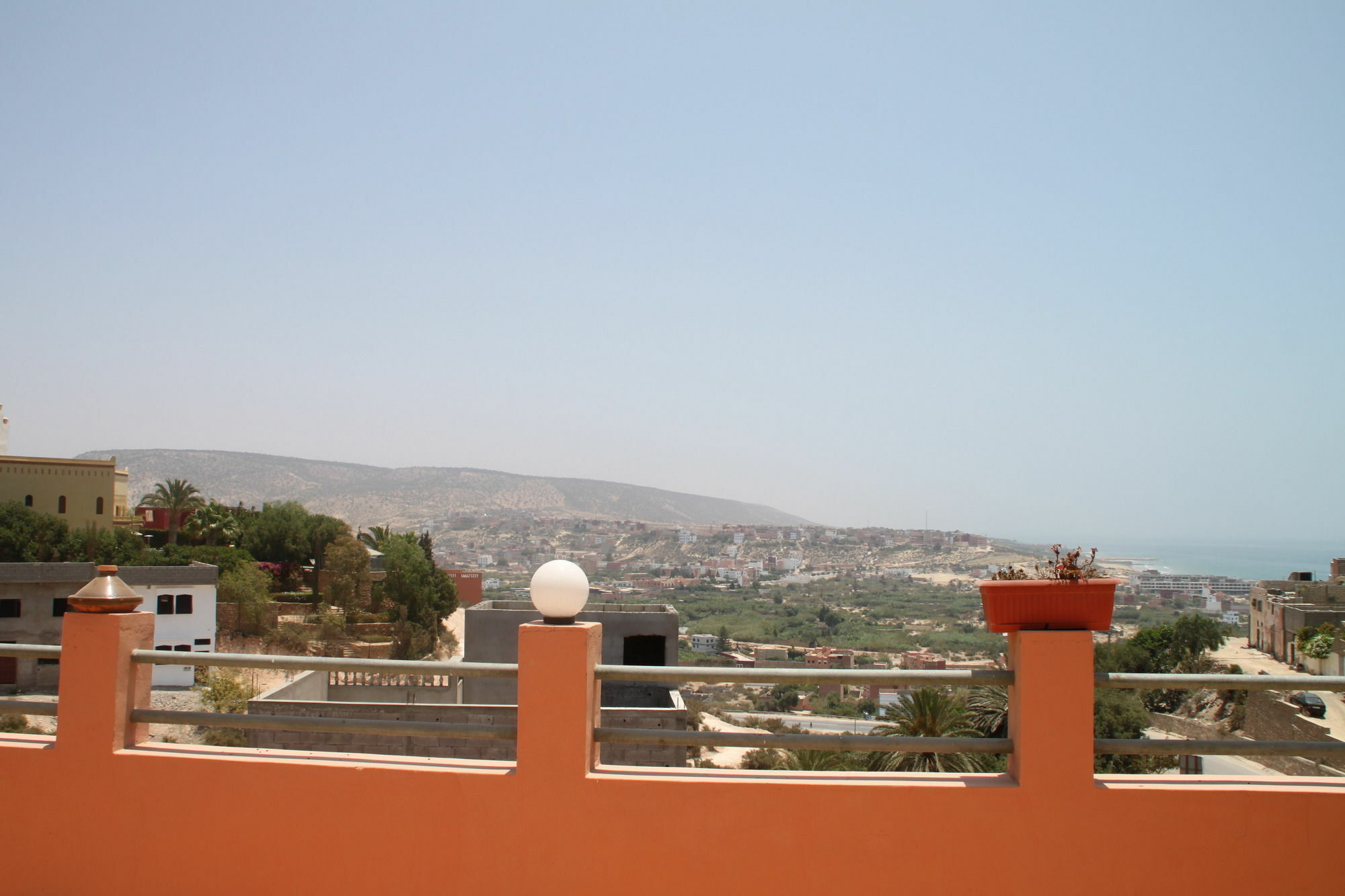 לינה וארוחת בוקר Tamraght Atlantica Ifri מראה חיצוני תמונה